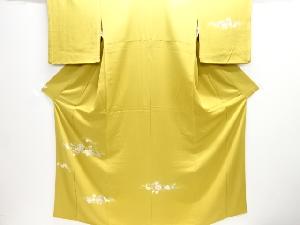 花唐草に蝶模様刺繍訪問着